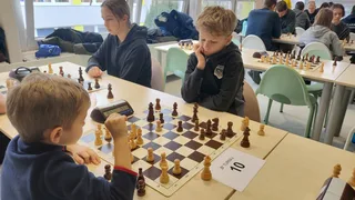 1.kolo: J.Andre - M.Paľun 0:1