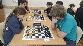 6.kolo: E.Bartošová - T.Bartelt 0:1